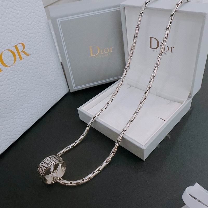 Dior Necklace 03lyh154